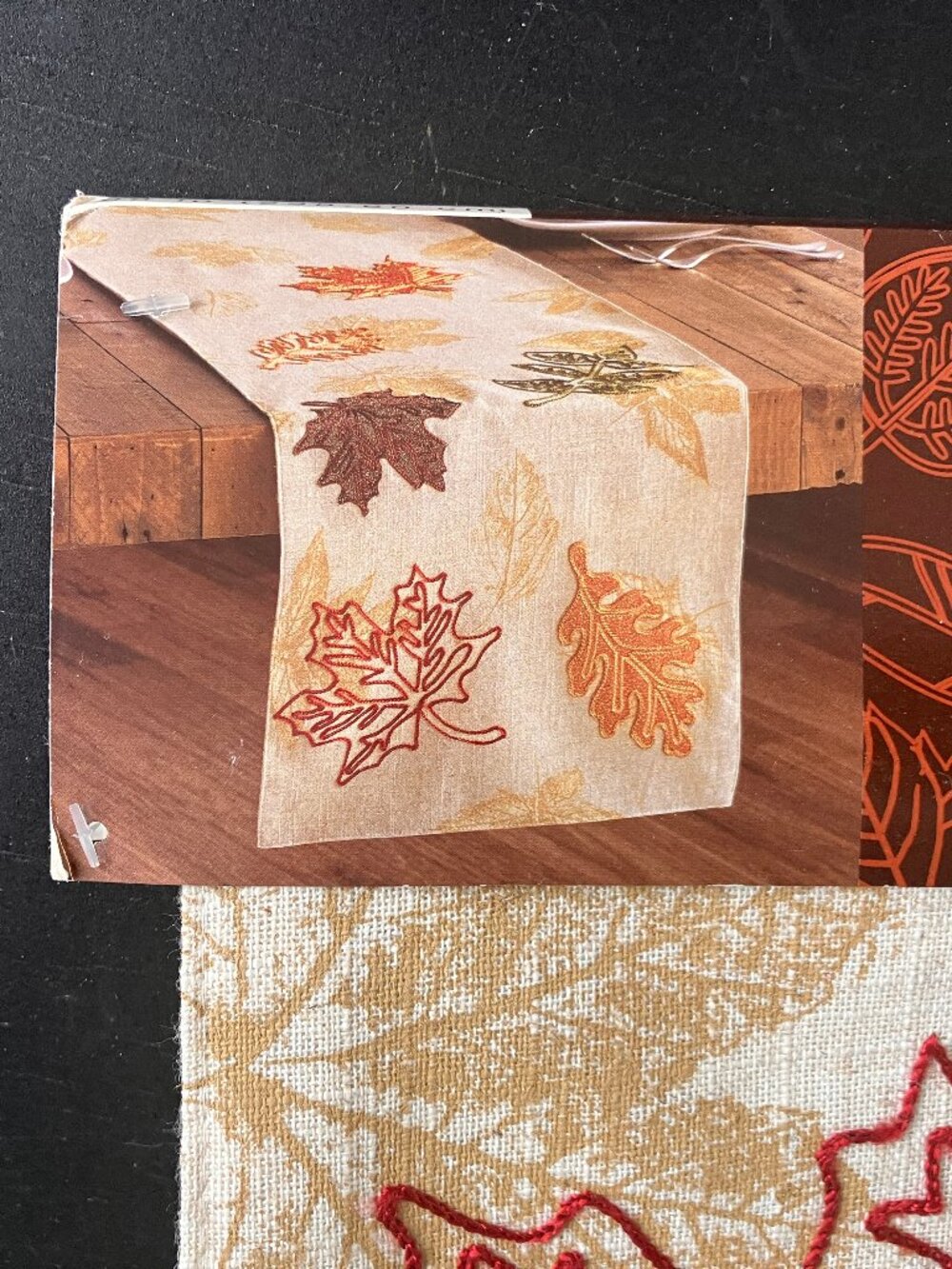 FALL TABLE RUNNER 90" - Picture 4 of 6